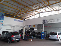 Officina-contiello-napoli-meccanico-riparazioni-auto-autofficina